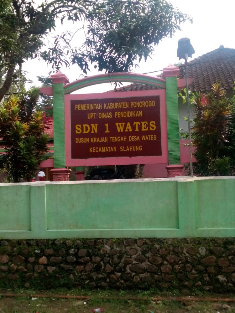 SD NEGERI 1 WATES KECAMATAN SLAHUNG