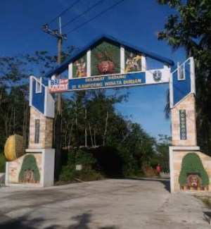 Gapura kampoeng durian ponorogo