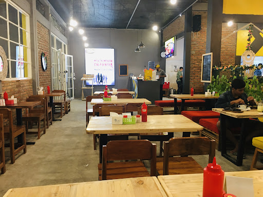 Q5 STEAK PONOROGO