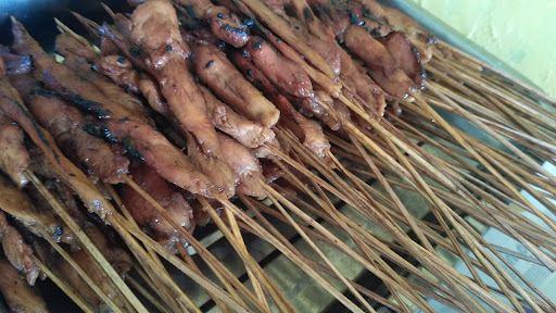 Sate Ayam Pak Hendik