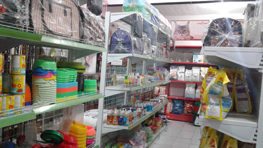 Delonix Petshop ponorogo