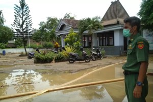 Kantor Kepala Desa Brahu