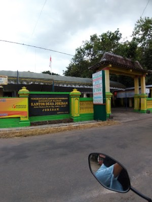 Balai Desa Joresan