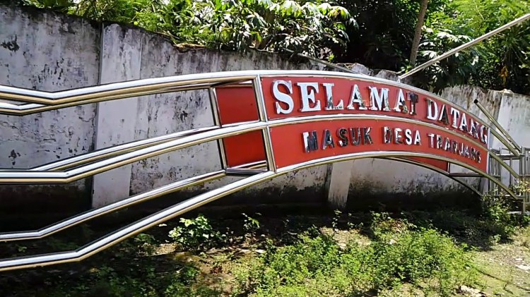 Balai Desa Tranjang