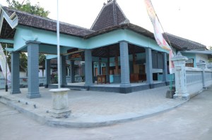 Balai Desa Manuk