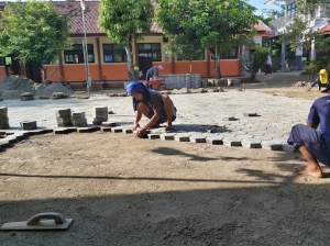 BALAI DESA CILUK