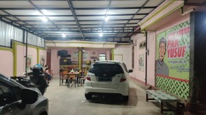 AYAM LODHO KAMPUNG MBAK BERLIAN