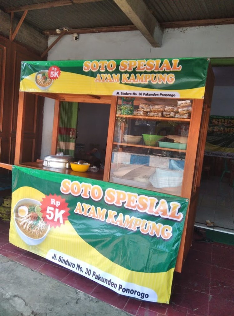 Soto Spesial Ayam Kampung - Pak Cipen