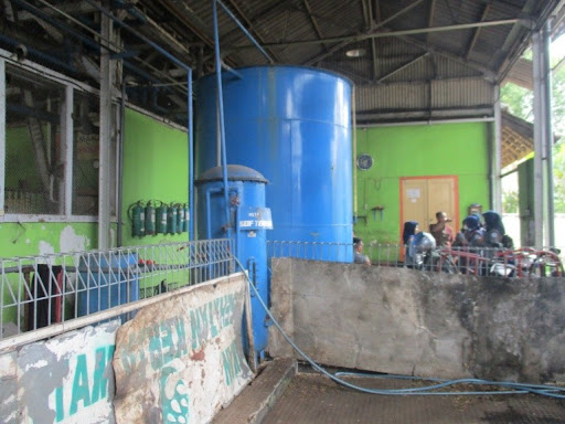 Pabrik Minyak Kayu Putih Sukun Perum Perhutani
