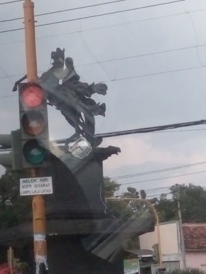 Proliman Pabrik Es Ponorogo