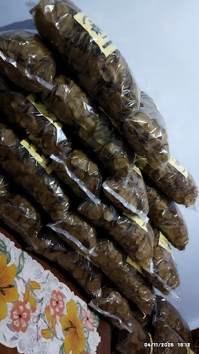 KERUPUK DUA BERSAUDARA