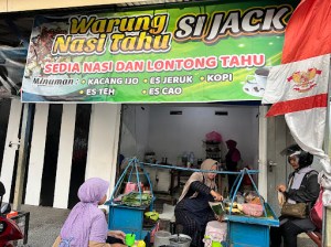 Warung Nasi dan Lontong Tahu Si Jak