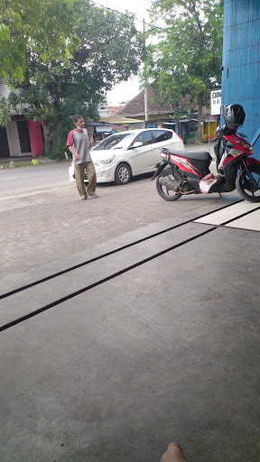 Bengkel Latu Murni