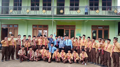 YAYASAN DARUL HIKMAH TEMON