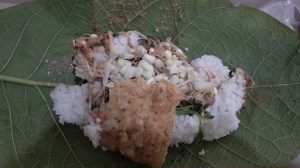 Warung Sego Pecel Dan Karaoke Jarwati Semambu
