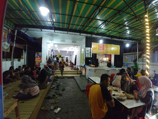 RAJANYA AYAM GEPREK PONOROGO