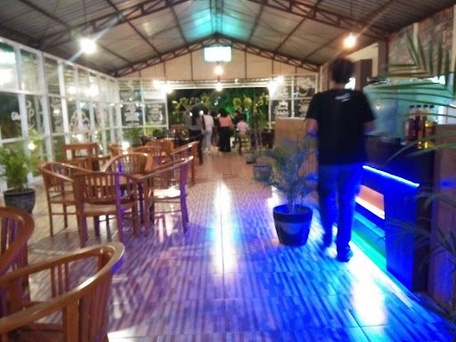 RESTO GAYENG