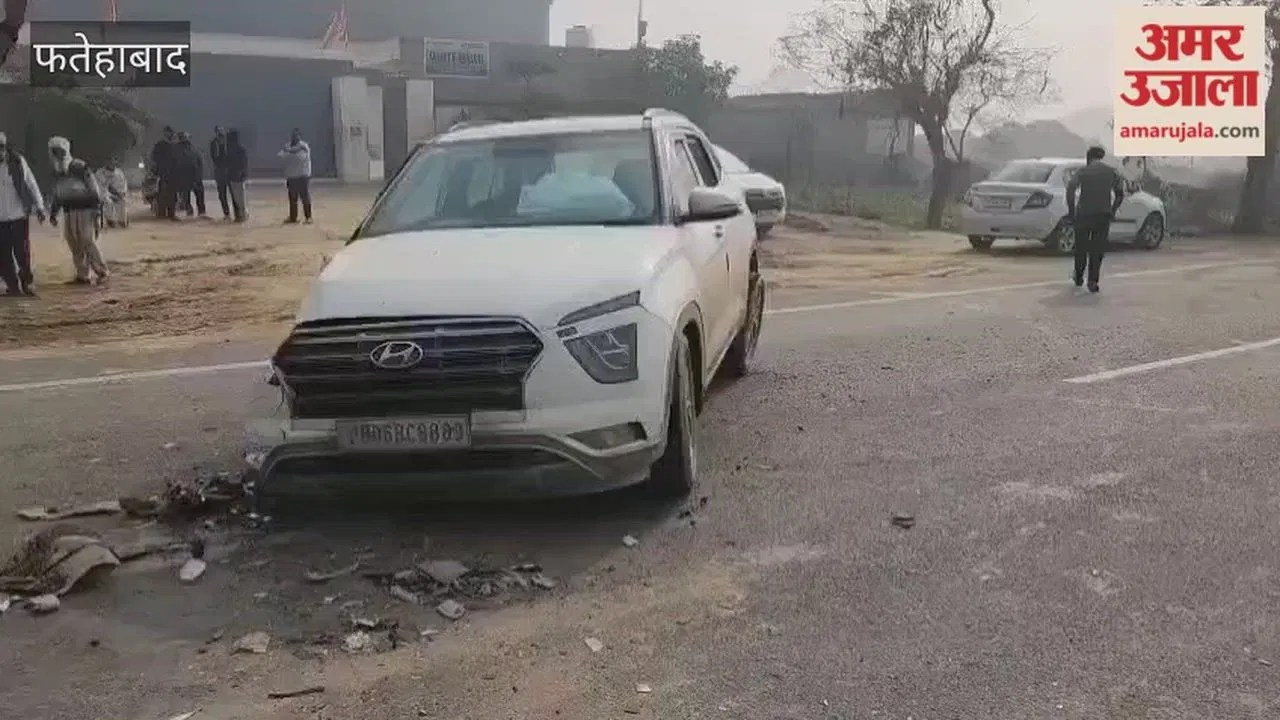 फतेहाबाद के टोहाना में पिकअप और ब्रेजा कार की टक्कर, बाल बाल बचे चालक  Haryana Circle News