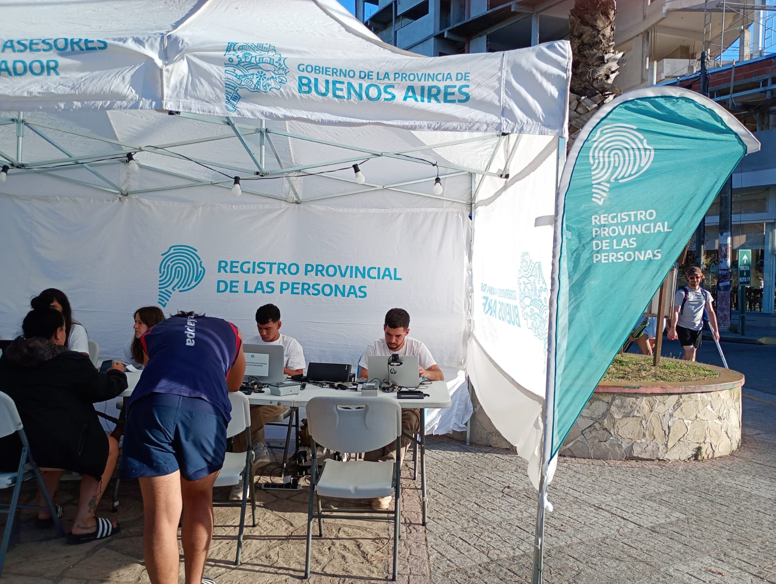 Los móviles del Registro Provincial de las Personas continúan recorriendo las localidades