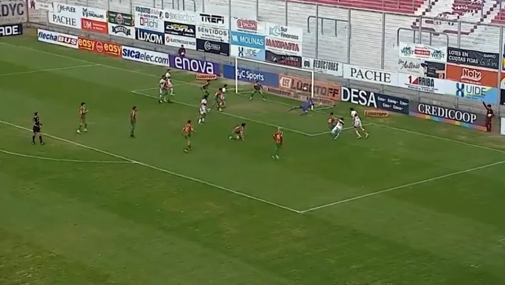 Deportivo Morón y Agropecuario empataron 1 a 1 en el Urbano