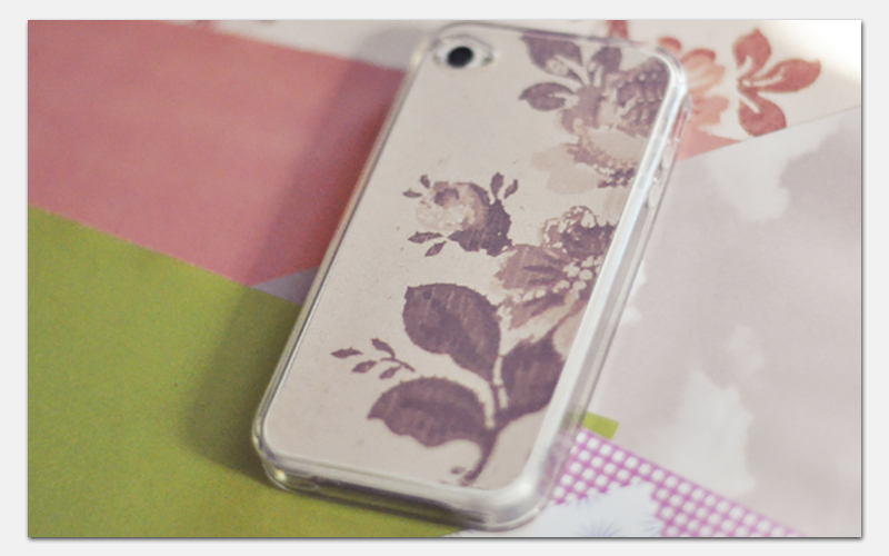 как разрисовать красный чехол