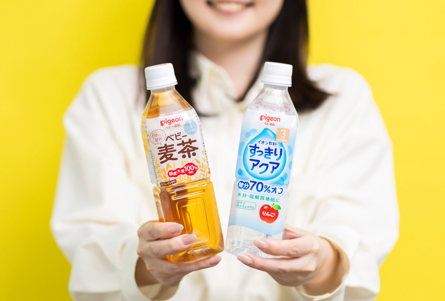 人気ベビー飲料「ベビー麦茶」と「すっきりアクアりんご」を徹底解説！赤ちゃんの水分補給の疑問にも答えます | メーカーズプッシュ | ピジョン