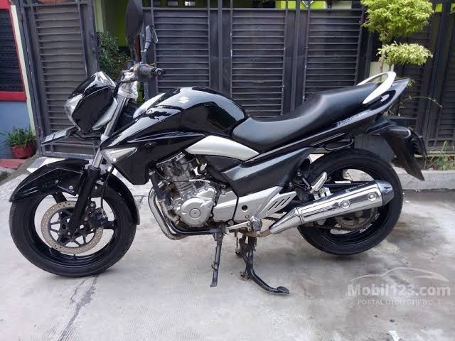 Apa maksud &lsquo;cc&rsquo; pada kendaraan bermotor? - Quora