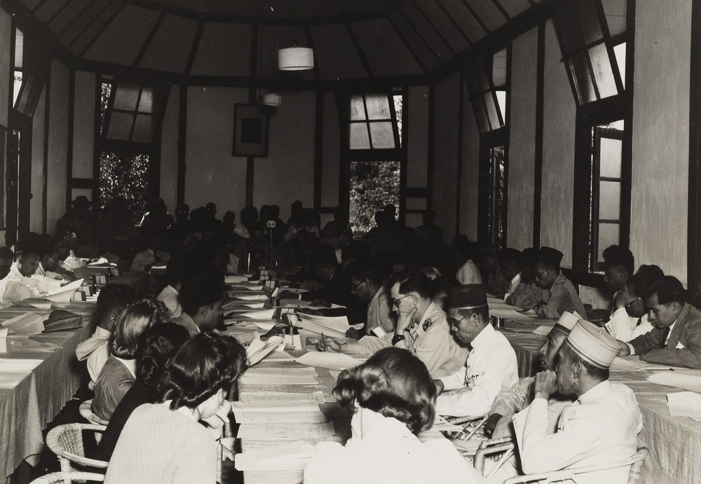 Berasal dari manakah dan artinya apa kata &lsquo;Irian&rsquo; (Papua)? - Quora