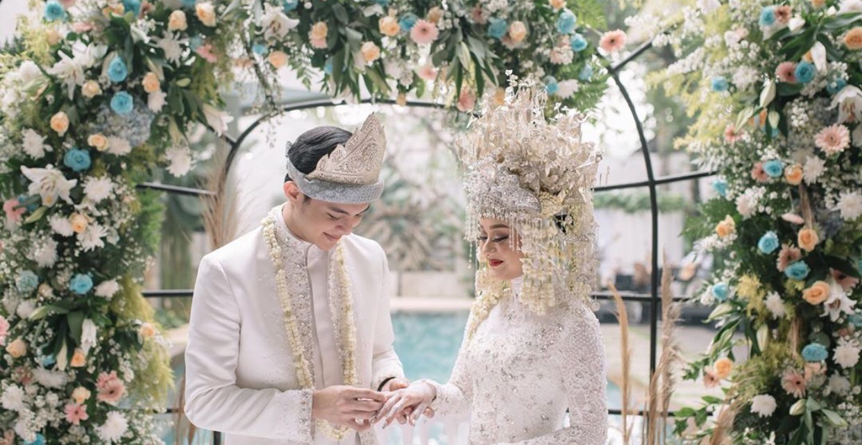 Untuk laki-laki, mengapa kamu lebih memilih untuk menyembunyikan perasaanmu  pada wanita yang kamu sayangi? - Quora