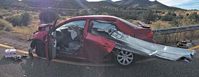 Dalam tabrakan yang tak terhindarkan, lebih baik menabrak tiang atau mobil  lain? - Quora