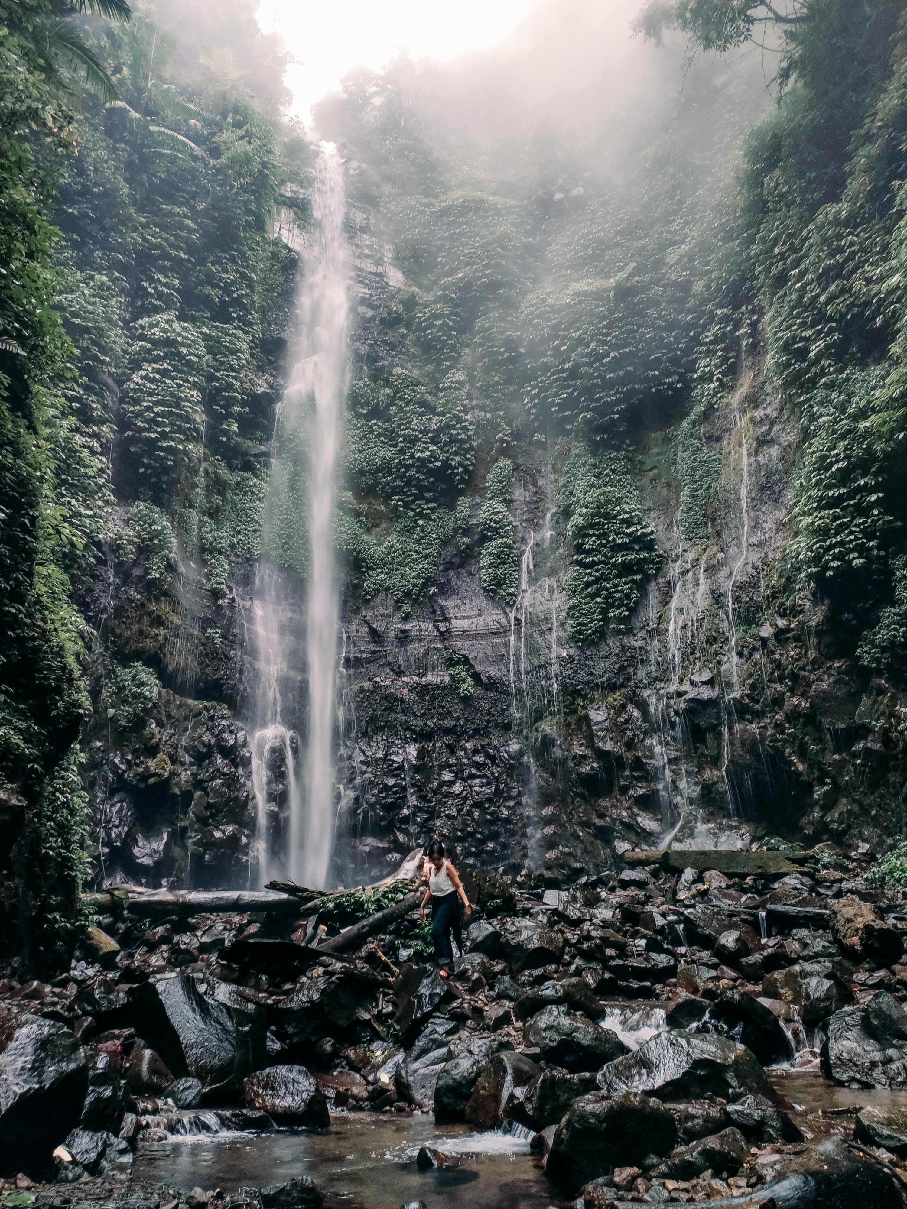 Apakah ada cerita pada foto ke 4 (terbaru) dari galeri gadget anda? - Quora