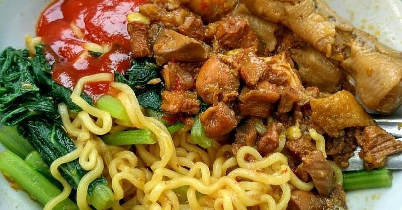 Apa perbedaan bakmi, mie ayam dan yamie? - Quora