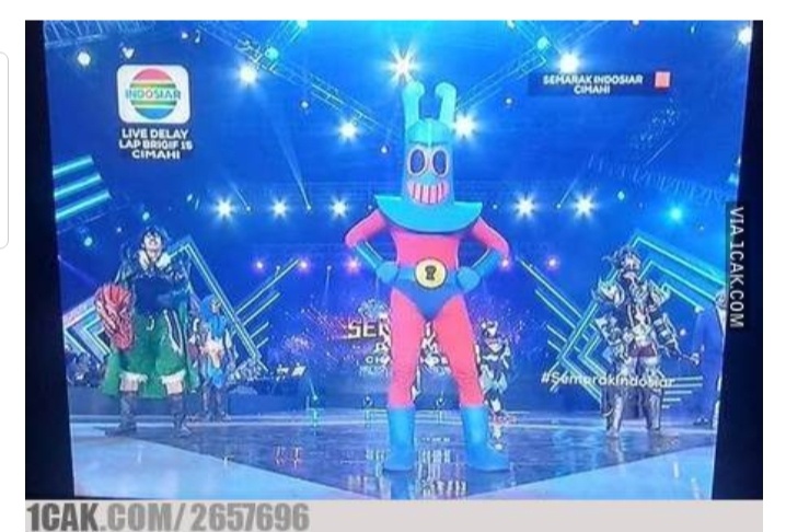 Mengapa channel tv indosiar sangat betah menayangkan sinetron dari pagi  hingga malam dengan kualitas yang buruk dan ceritanya hanya mengenai  perselingkuhan saja? Apakah mereka tidak eneg? - Quora