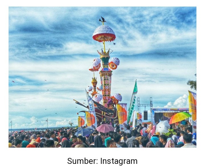 Apakah masih ada tradisi Hindu-Buddha yang dilakukan masyarakat Indonesia  (non-Hindu-Buddha) karena kuatnya pengaruh Hindu-Buddha di Nusantara? -  Quora