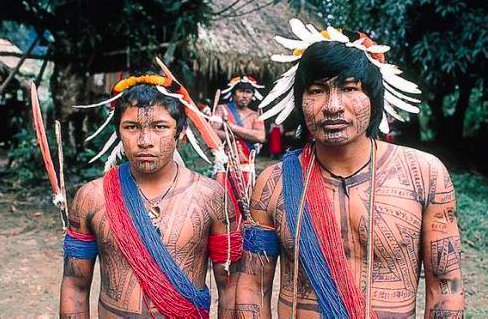 Mengapa Guyana Perancis tidak diberikan kemerdekaan seperti tetangga mereka  Suriname dan Guyana Inggris? Apakah status Guyana Perancis merupakan koloni  atau propinsi dari Perancis itu sendiri? - Quora