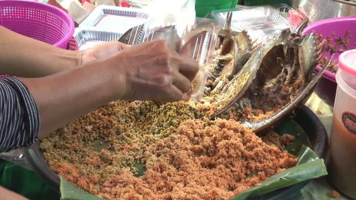 Faktor apa saja yang membuat ciri khas makanan di setiap daerah berbeda ? -  Quora