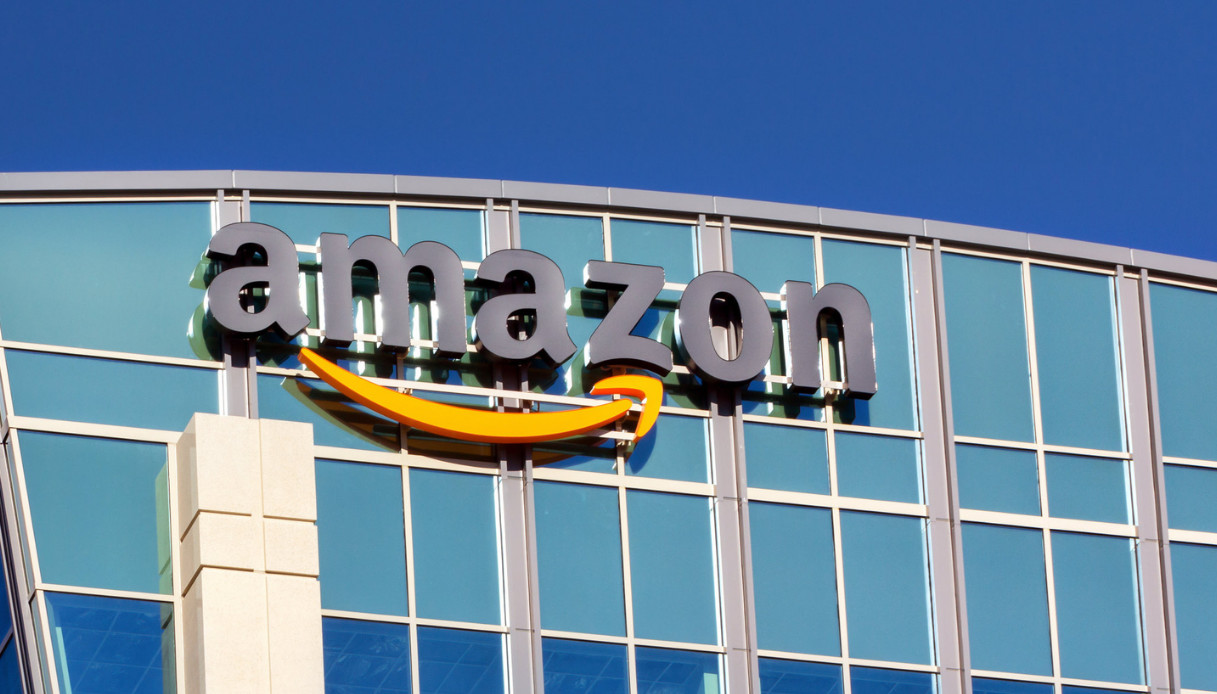 Amazon Italia Apre Nuova Sede: 1.000 Posti Di Lavoro, Figure E Requisiti 694_x_1217_jpg