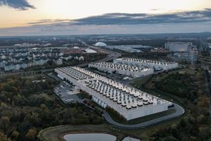 Jim Cramer says data center backlash favors big tech hyperscalers