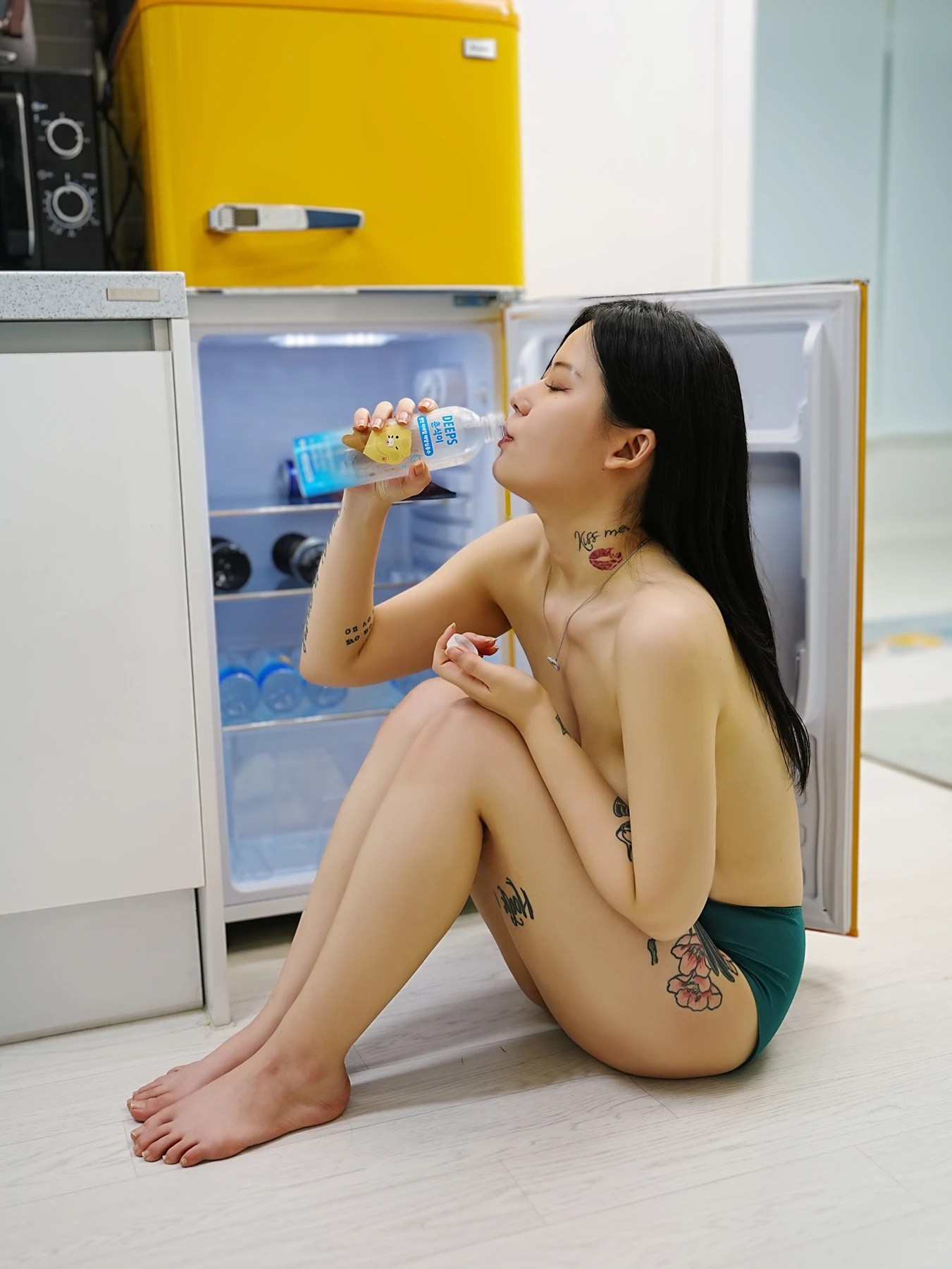 Choi Ri 최리写真集Vol.02「Missy Look」第二系列