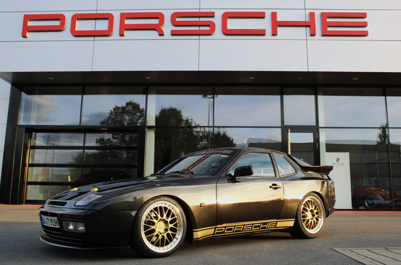 Porsche 944 Turbo - Rent Your Fun Tuning porsche 944