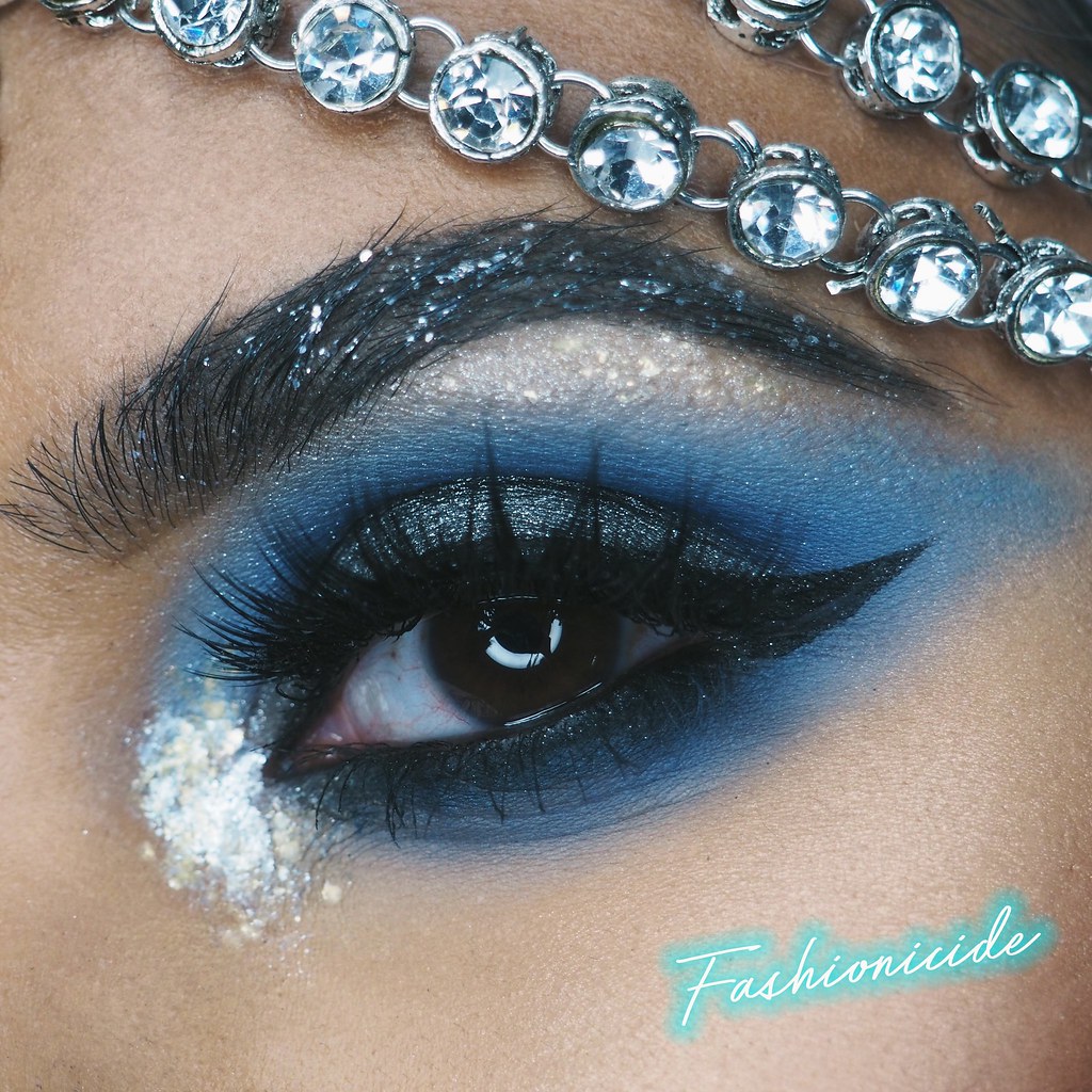 REVIEWS, SWATCHES & MAKEUP LOOK || Illamasqua Aftermath Collection