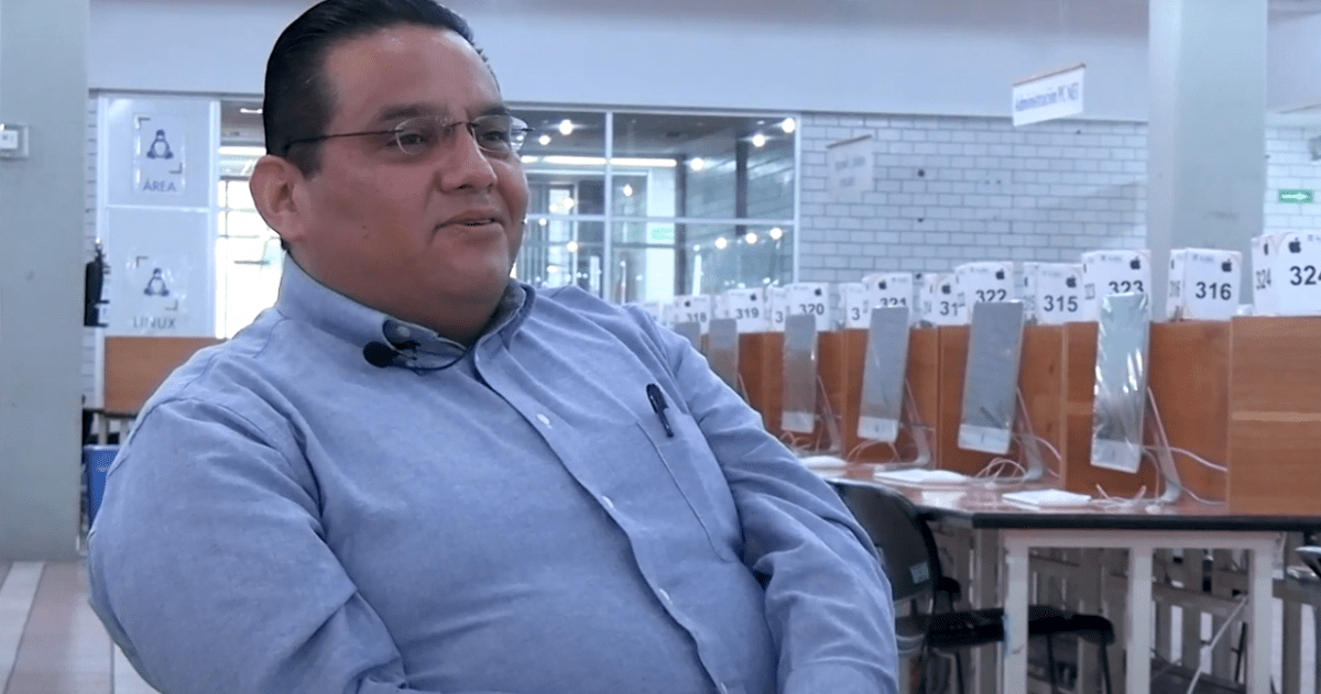 Lic. Fernando Israel González Trejo