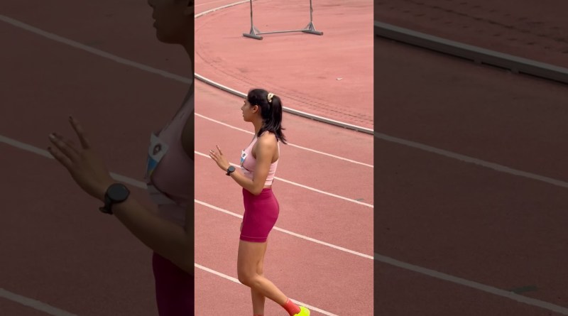 High jump for women #women #viral #shortvideo #sports #hardwork #workout #champion #athletics