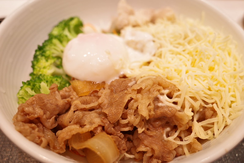 yosinoya sukiya salad meal comparison yosinoya sukiya salad meal comparison