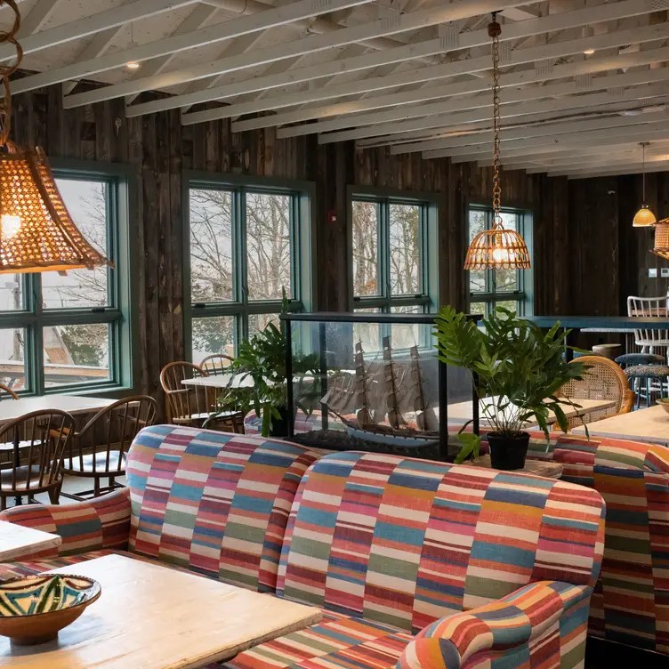 All 32+ Stock Images the raw bar at island creek oyster farm photos Stunning