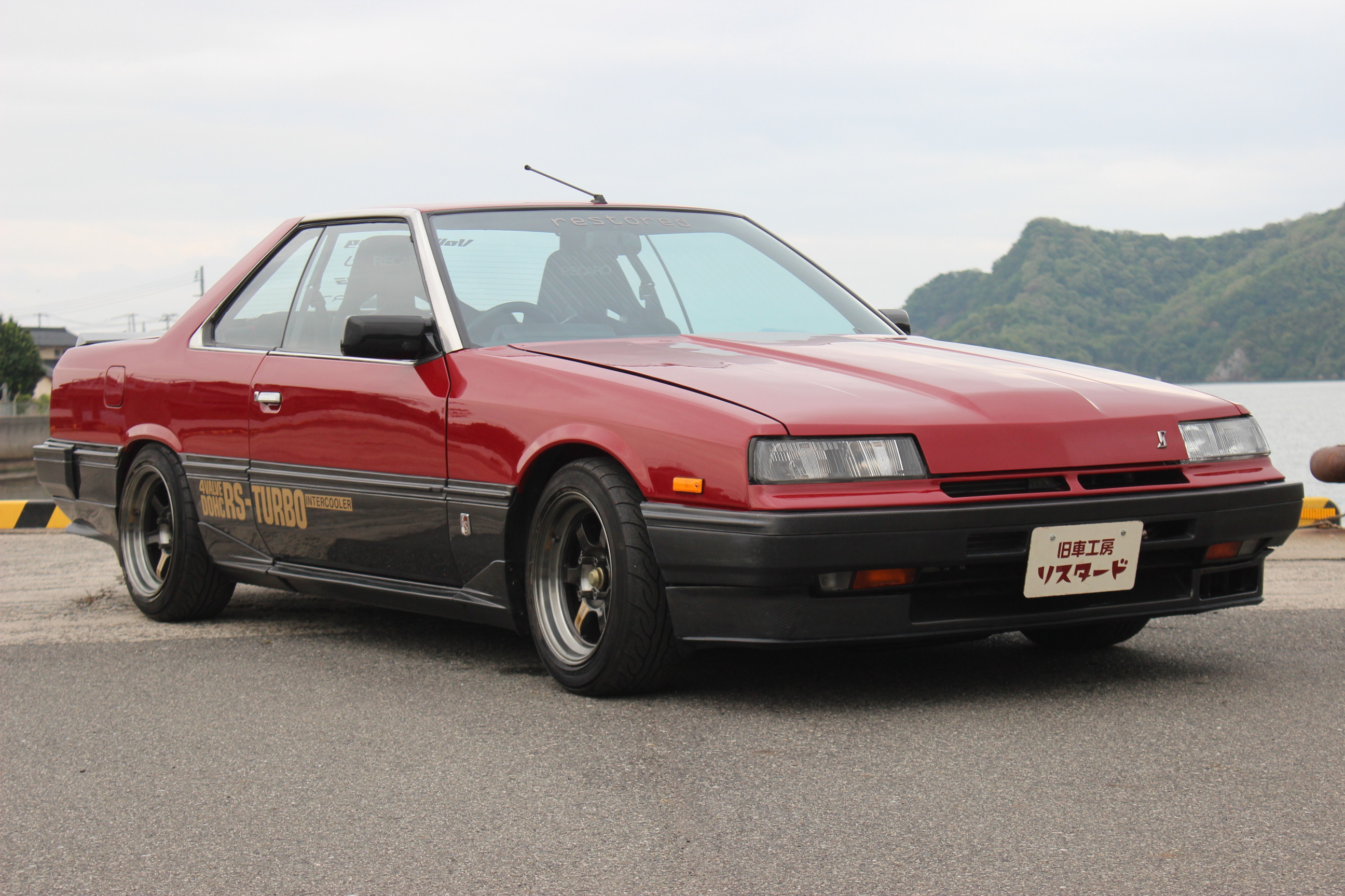 DR30スカイライン鉄仮面2ドア用史上最強カーボンツートンキット！！ - パーツ | リスタード | 旧車用カーボンFRPボディーパーツ