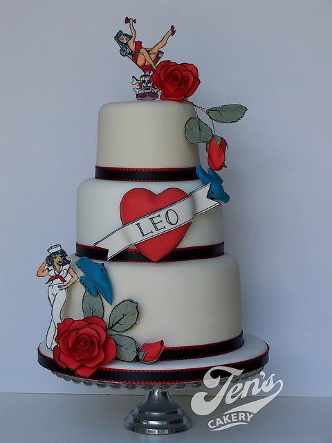 Rockabilly Wedding Cake | Rockabelle Bombshell 640_x_480_jpg
