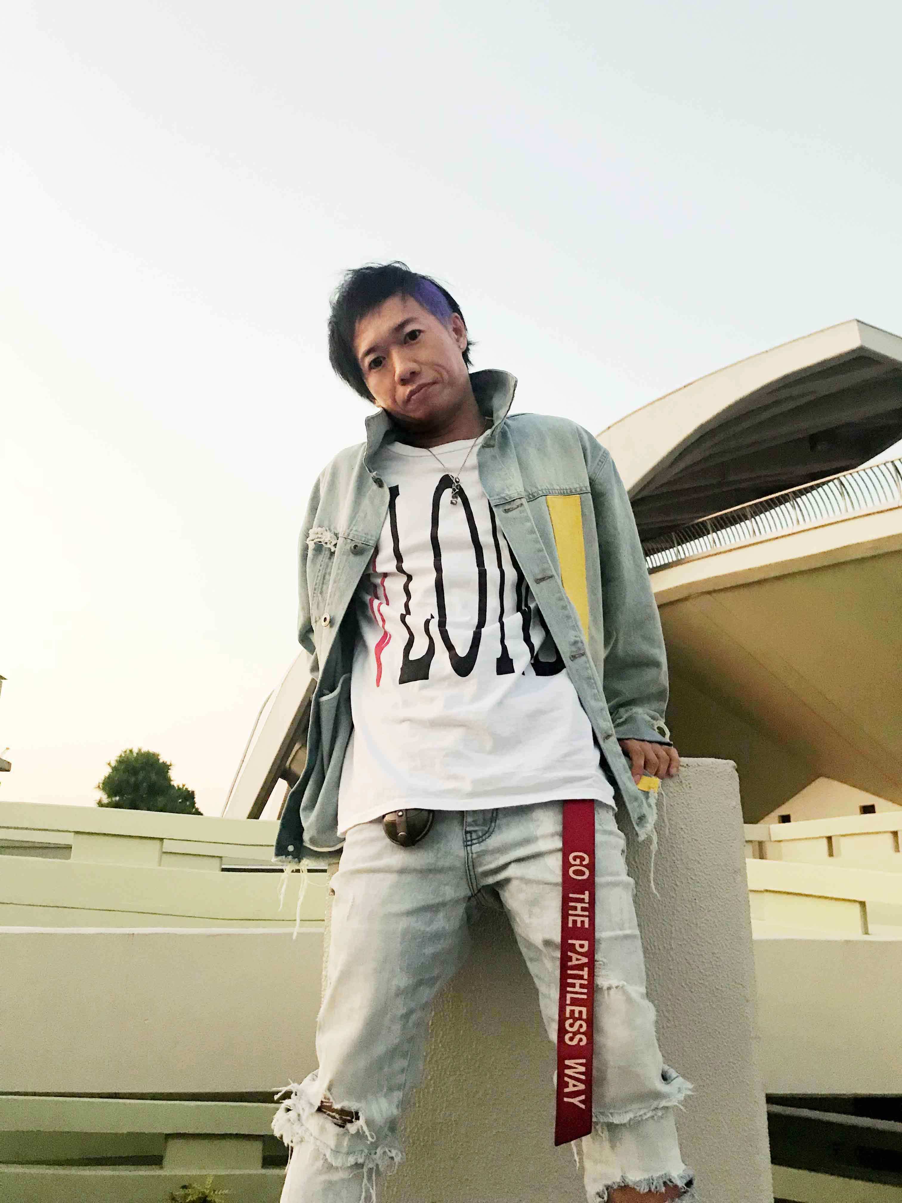 エレカシ・宮本の短髪姿、UVER・克哉が語る衝撃の事実……オフショット公開 (20171023)  邦楽ニュース｜音楽情報サイトrockinon.com(ロッキング・オン ドットコム)