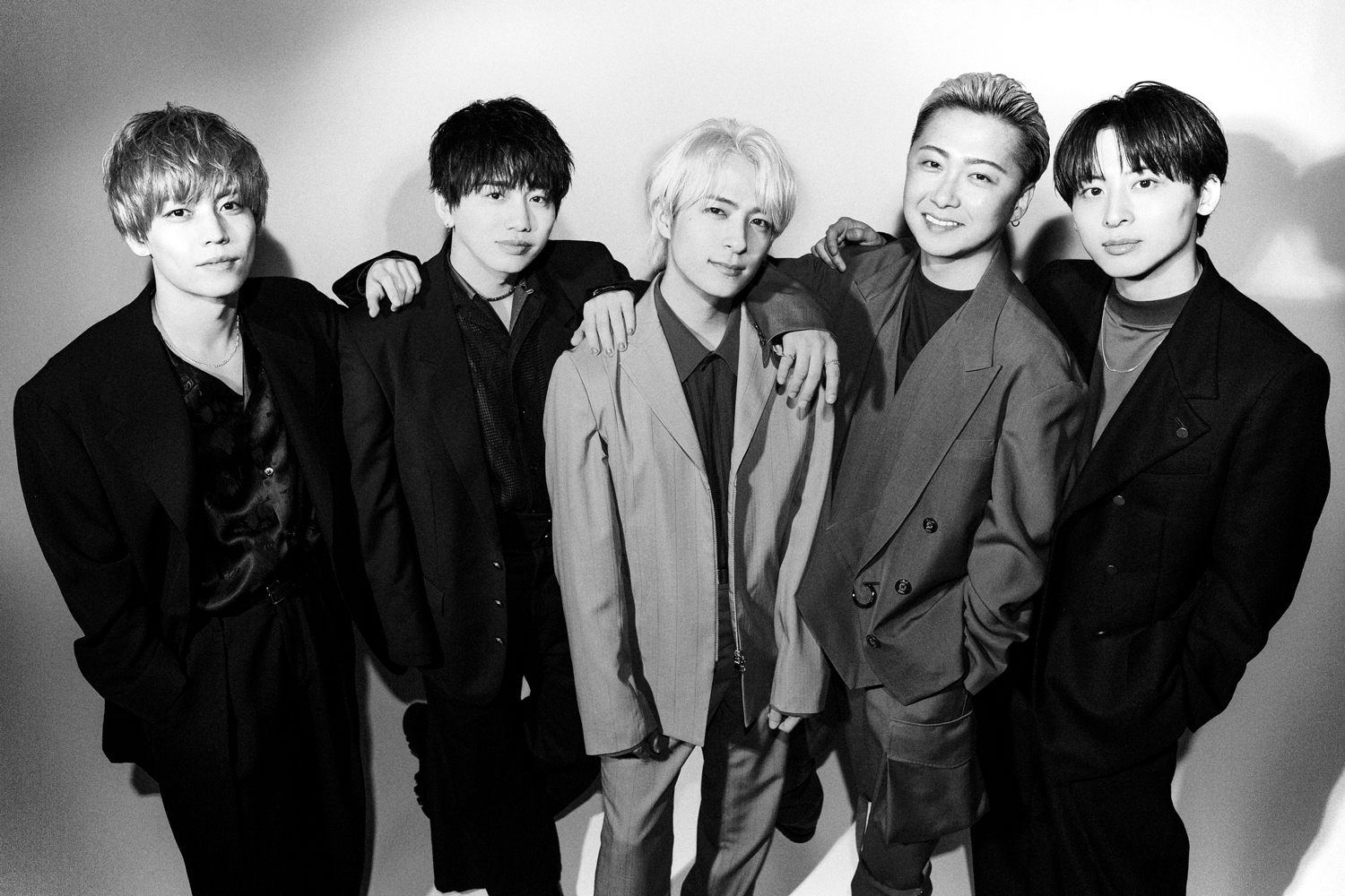 インタビュー】“スターマイン”のさらなるバズも必然。Da-iCEの5人が最新アルバム『SCENE』の多様な音楽性を語り尽くす(20230525)邦楽インタビュー・特集｜音楽情報サイトrockinon.com(ロッキング・オン  ドットコム)