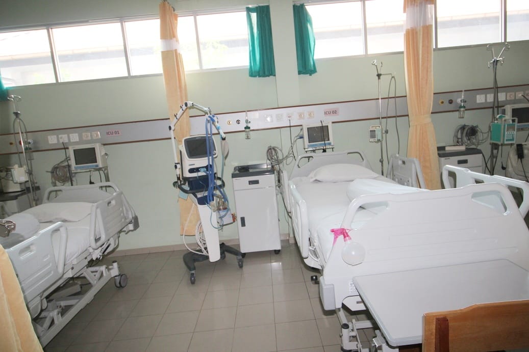Instalasi Perawatan Intensif (ICU) – Rumah Sakit Fatima – Ketapang